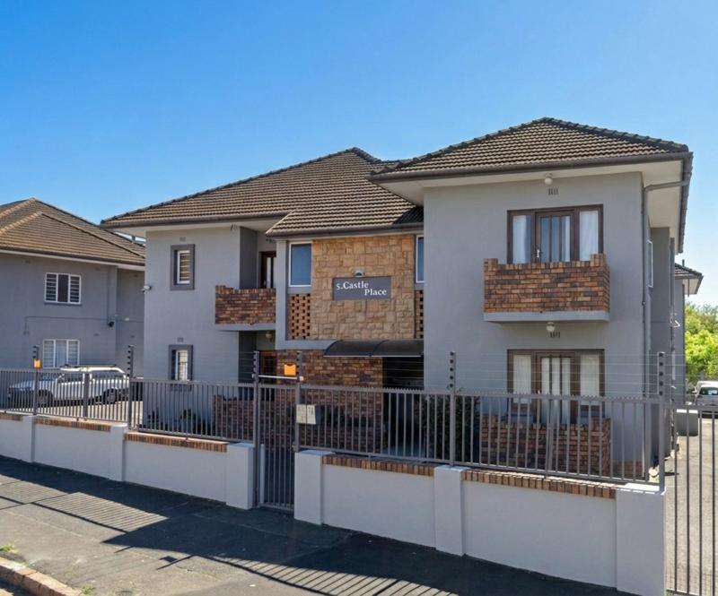 To Let 1 Bedroom Property for Rent in Wynberg Western Cape
